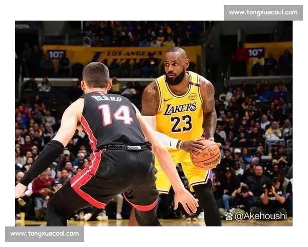 湖人对热火当前比分领先优势显著紧张刺激比赛继续角逐中